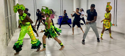 Las comparsas del Desfile del Carnaval de Cali Viejo se preparan para la gran puesta en escena