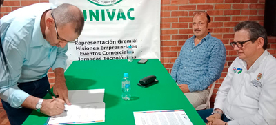 Firmado pacto por el empleo inclusivo y el medio ambiente en el sector del calzado