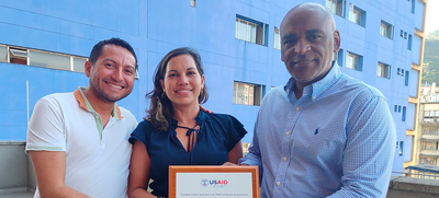 Cali recibe reconocimiento por garantizarle educaci&oacute;n a la poblaci&oacute;n migrante venezolana