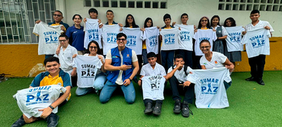Ni&ntilde;os de cuatro comedores disfrutan de la estrategia La Paz es mi Cuento