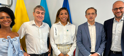 Embajada de Francia y Secretar&iacute;a de Educaci&oacute;n trabajan en convenio para el aprendizaje del franc&eacute;s en instituciones educativas oficiales