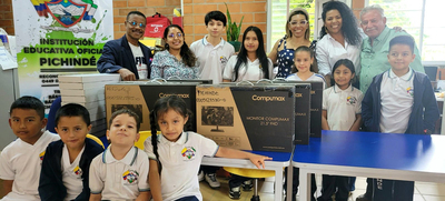 Instituciones Educativas Oficiales recibieron $362 millones en equipos de c&oacute;mputo