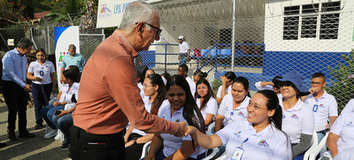 Ministro de Salud visit&oacute; la IPS Pance para conocer funcionamiento de equipos b&aacute;sicos de atenci&oacute;n