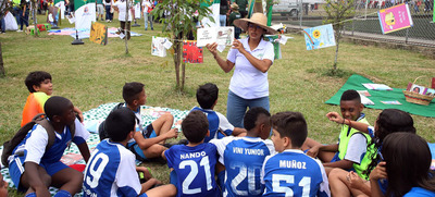 La Feria de servicios &lsquo;Volvamos a mi Cali bella&rsquo; es tambi&eacute;n participaci&oacute;n, reencuentro vecinal y di&aacute;logo