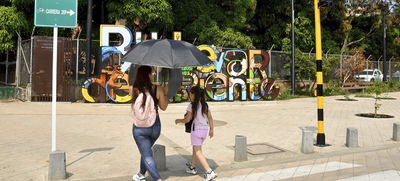 Ya est&aacute;n en funcionamiento las nuevas intercesiones semaforizadas del Bulevar de Oriente