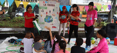 La lluvia, un especial regalo para la Tierra, durante el d&iacute;a de su conmemoraci&oacute;n en la Ciclovida de Cali