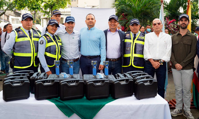 Cali recibe donaci&oacute;n internacional de equipos tecnol&oacute;gicos para  mejorar la seguridad vial
