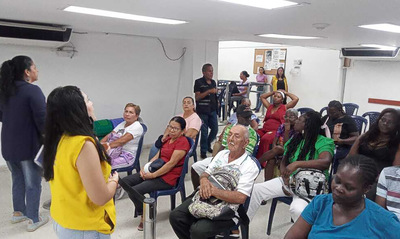 Jornada especial de servicios para conmemorar el mes del adulto mayor con v&iacute;ctimas del conflicto armado