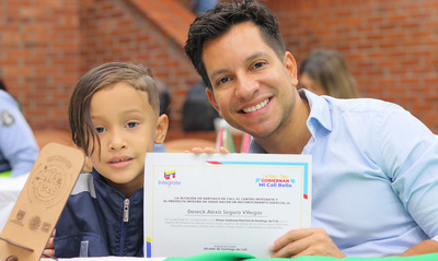 Ni&ntilde;os y ni&ntilde;as asumieron el rol de secretarios por un d&iacute;a