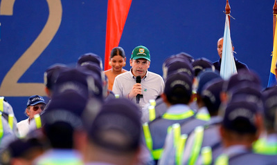 Agentes de tr&aacute;nsito en Cali estar&aacute;n equipados con c&aacute;maras corporales
