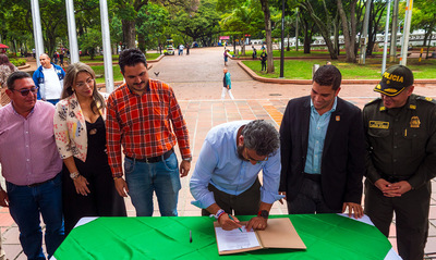 Alcald&iacute;a de Cali e INPEC firman convenio para trasladar privados de la libertad sindicados a centros penitenciarios nacionales