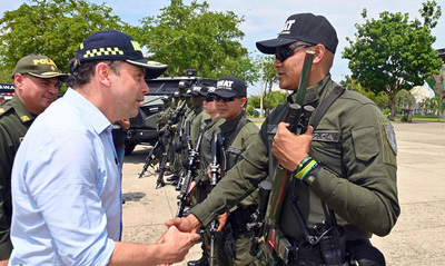&iexcl;Bienvenidos! Ya est&aacute;n en Cali los 4000 hombres y mujeres de la Polic&iacute;a Nacional que reforzar&aacute;n la seguridad de la ciudad durante la COP16