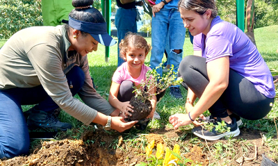 Dagma conmemor&oacute; el &lsquo;D&iacute;a Internacional del &Aacute;rbol&rsquo; en el bosque urbano de La Hacienda
