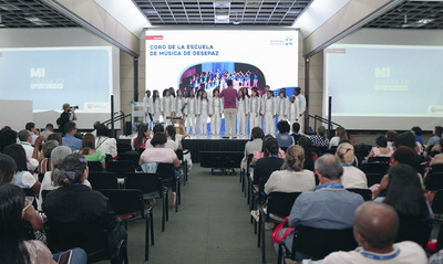 Ni&ntilde;os de la Escuela de M&uacute;sica Desepaz emocionan a la ciudad con su talento musical en el Foro Educativo Distrital