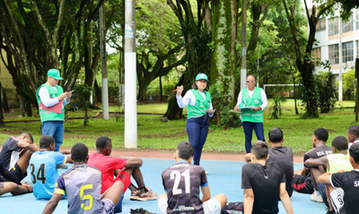 Alcald&iacute;a de Cali lider&oacute; jornada de embellecimiento y acci&oacute;n ambiental en el barrio Santa Anita