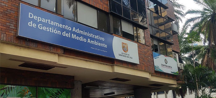 Localizaci&oacute;n f&iacute;sica, d&iacute;as y horario de atenci&oacute;n al ciudadano