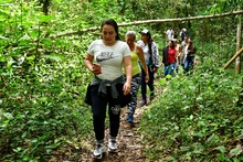 Grupo ambiental de Crepes and Waffles visit&oacute; el Parque Coraz&oacute;n de Pance 