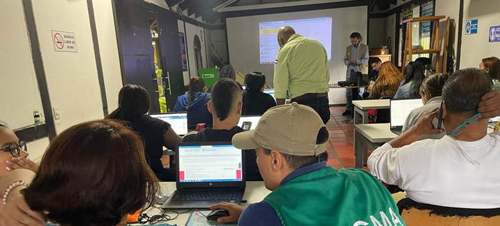 Primer encuentro de empresas madereras en Cali