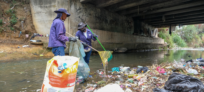 Limpieza de fuentes h&iacute;dricas contribuye a controlar el dengue