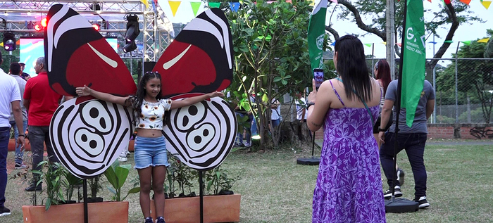 Cale&ntilde;os bailaron sobre las aguas del r&iacute;o Pance