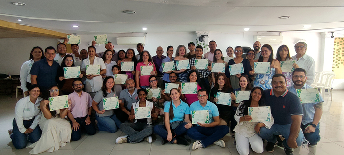 Dagma certific&oacute; 38 negocios verdes