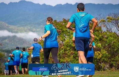 Cali madrug&oacute; y se goz&oacute; el bello paisaje de la Carrera 4.2K El Morro R&iacute;o Mel&eacute;ndez 16