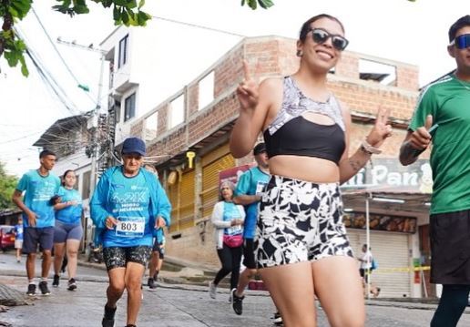 Cali madrug&oacute; y se goz&oacute; el bello paisaje de la Carrera 4.2K El Morro R&iacute;o Mel&eacute;ndez 24