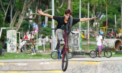 El programa V&eacute;rtigo sigue descubriendo talentos en el Skate Park del barrio Ciudad C&oacute;rdoba 3