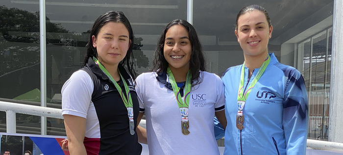Nadadores y voleibolistas de Juegos Universitarios Nacionales disfrutan en la Ciudad Deportiva