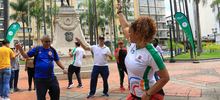 Los cale&ntilde;os se gozaron la Plaza de Cayzedo a punta de aerorrumba
