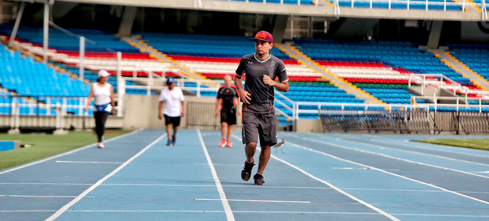 El estadio Pascual Guerrero abri&oacute; sus puertas a los amantes del  atletismo y la actividad f&iacute;sica