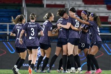 Racing de Louisville venci&oacute; 2-0 al Am&eacute;rica de Cali y es el segundo  finalista del torneo The Women&rsquo;s Cup
