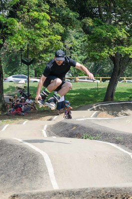 PumpTrack03