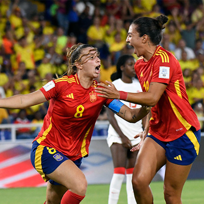 Sufriendo, Espa&ntilde;a derrot&oacute; 2-1 a Canad&aacute; en el Pascual y est&aacute; en cuartos de final del Mundial Femenino Sub-20