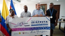El medallista ol&iacute;mpico Yeison L&oacute;pez hizo realidad otro sue&ntilde;o: alcalde Alejandro Eder le entreg&oacute; un apartamento en Valle del Lili