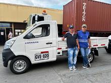 Avanza entrega de veh&iacute;culos en proceso de reconversi&oacute;n sociolaboral a la poblaci&oacute;n de carretilleros