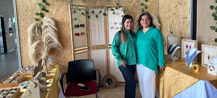 Conoce &lsquo;RosArte&rsquo;, emprendimiento cale&ntilde;o de joyas tejidas a mano