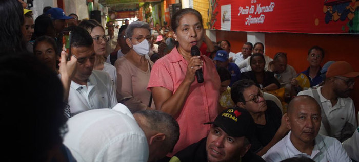 Construyendo juntos: Secretar&iacute;a de Desarrollo Econ&oacute;mico participa en el primer Consejo Ciudadano en la plaza de mercado Alameda