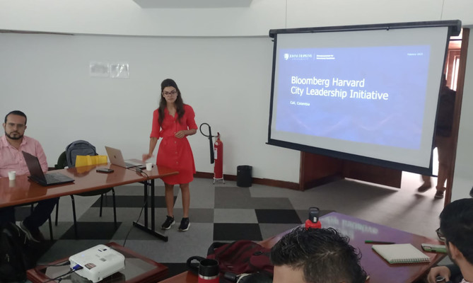 Con apoyo de Harvard-Bloomberg, la Alcald&iacute;a de Cali presenta el Plan de Gobierno de Datos a observatorios institucionales