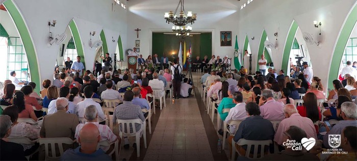 Se rinden honores a la Instituci&oacute;n Educativa Santa Librada en sus 200 a&ntilde;os