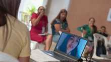 Escuela de padres: Abrazando el pasado para enfrentar el presente 