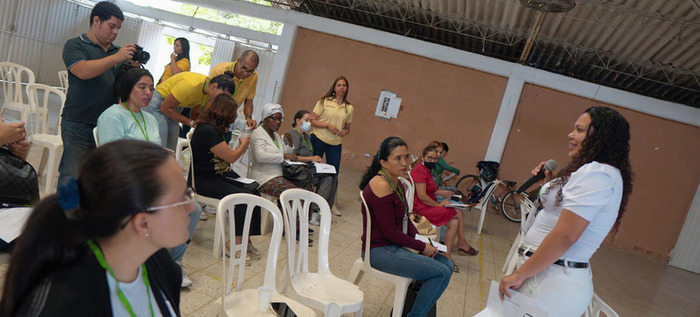 Escuela de padres: Abrazando el pasado para enfrentar el presente