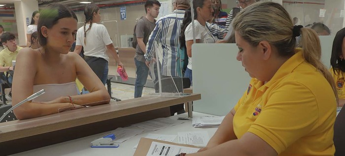 Inici&oacute; proceso de verificaci&oacute;n de documentos de beneficiarios de Todas y Todos a Estudiar Ingl&eacute;s