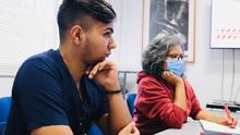 Santiago Mu&ntilde;oz, beneficiario de Todas y Todos a Estudiar es apasionado por la salud y la investigaci&oacute;n