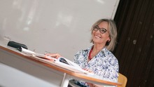 Mar&iacute;a Maritza, zarzale&ntilde;a de coraz&oacute;n cale&ntilde;o celebr&oacute; 49 a&ntilde;os como maestra 