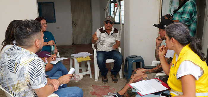 Secretar&iacute;a de Educaci&oacute;n se alista para pintar una de las fachadas del Bulevar de Oriente