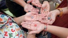 &iquest;C&oacute;mo aprender a leer la corporalidad? Las mu&ntilde;equitas cuidanderas te ense&ntilde;an