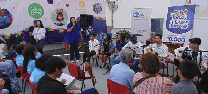 Todas y Todos a Estudiar presente en la Feria Internacional del Libro