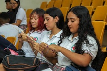 Aprender a tejer relaciones, la base para mejorar la convivencia escolar