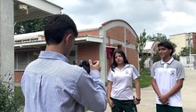 Presentaci&oacute;n de videos en ingl&eacute;s: una de las oportunidades de la instituci&oacute;n educativa Santa Cecilia